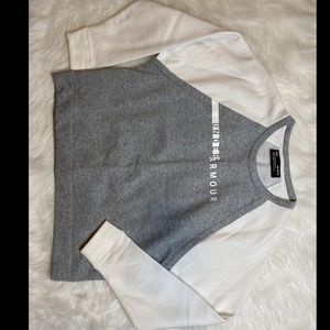 Under armor sweatshirt